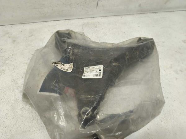 BRAS DE SUSPENSION AVANT GAUCHE MERCEDES SPRINTER/VW CRAFTER 2006-2018 - Vue 1